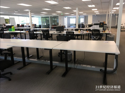 實地探訪裁員中的樂視北美 家具三折甩賣與智能辦公家具的黃昏